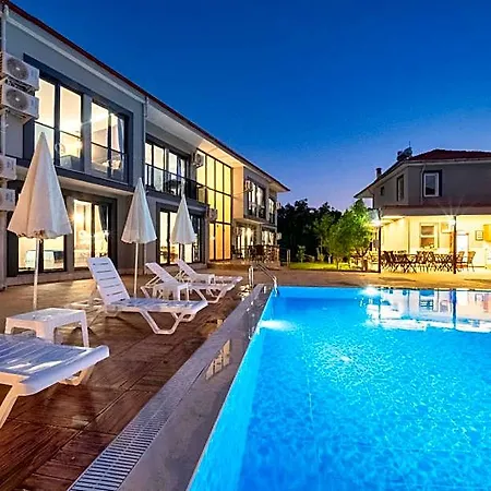 فندق The Halcyon 5*